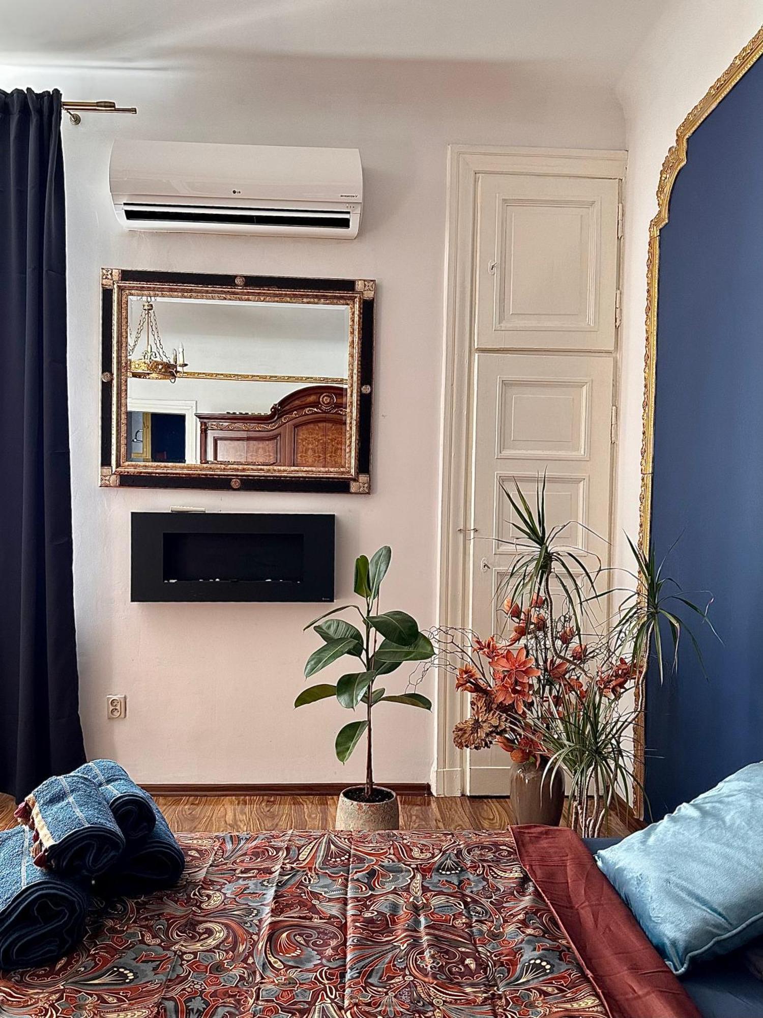 Exclusive Apartment Chmielna Street 95M2 Varsavia Esterno foto